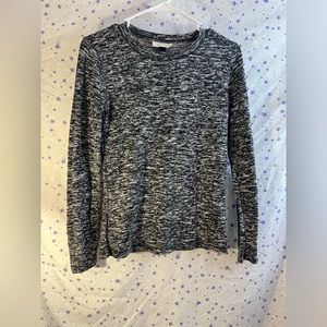 ✨3✨   XS Universal Thread black marbled sweater
